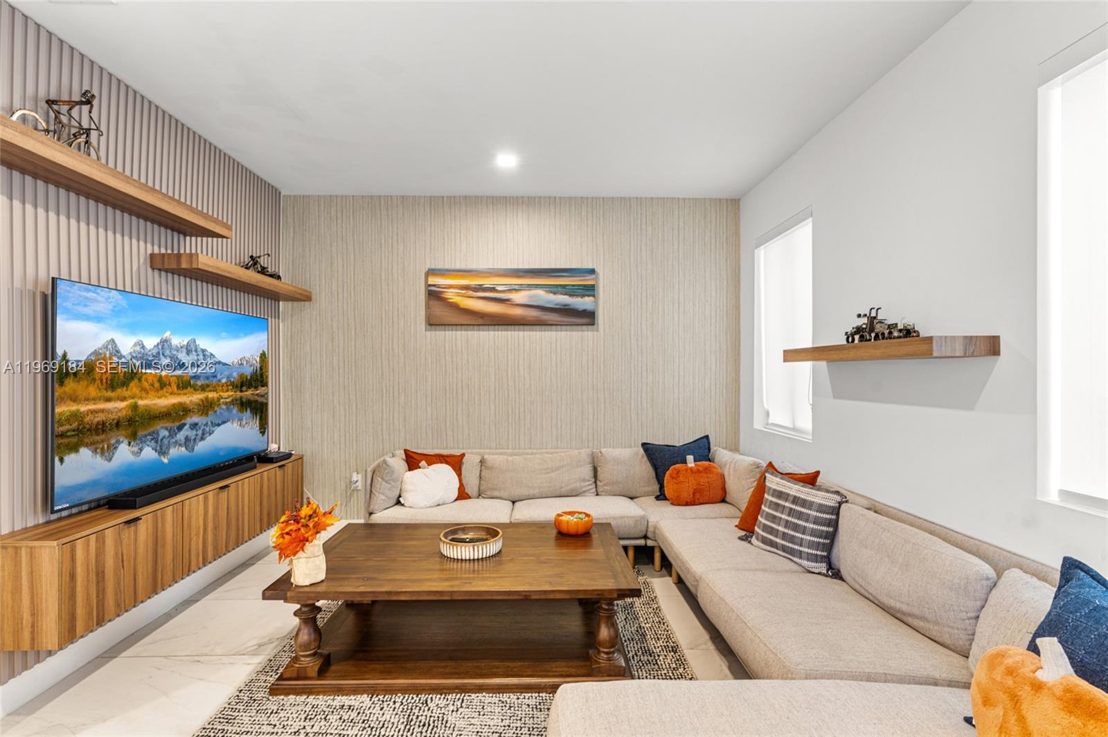 DORAL PALMS SOUTH - Residential Lease