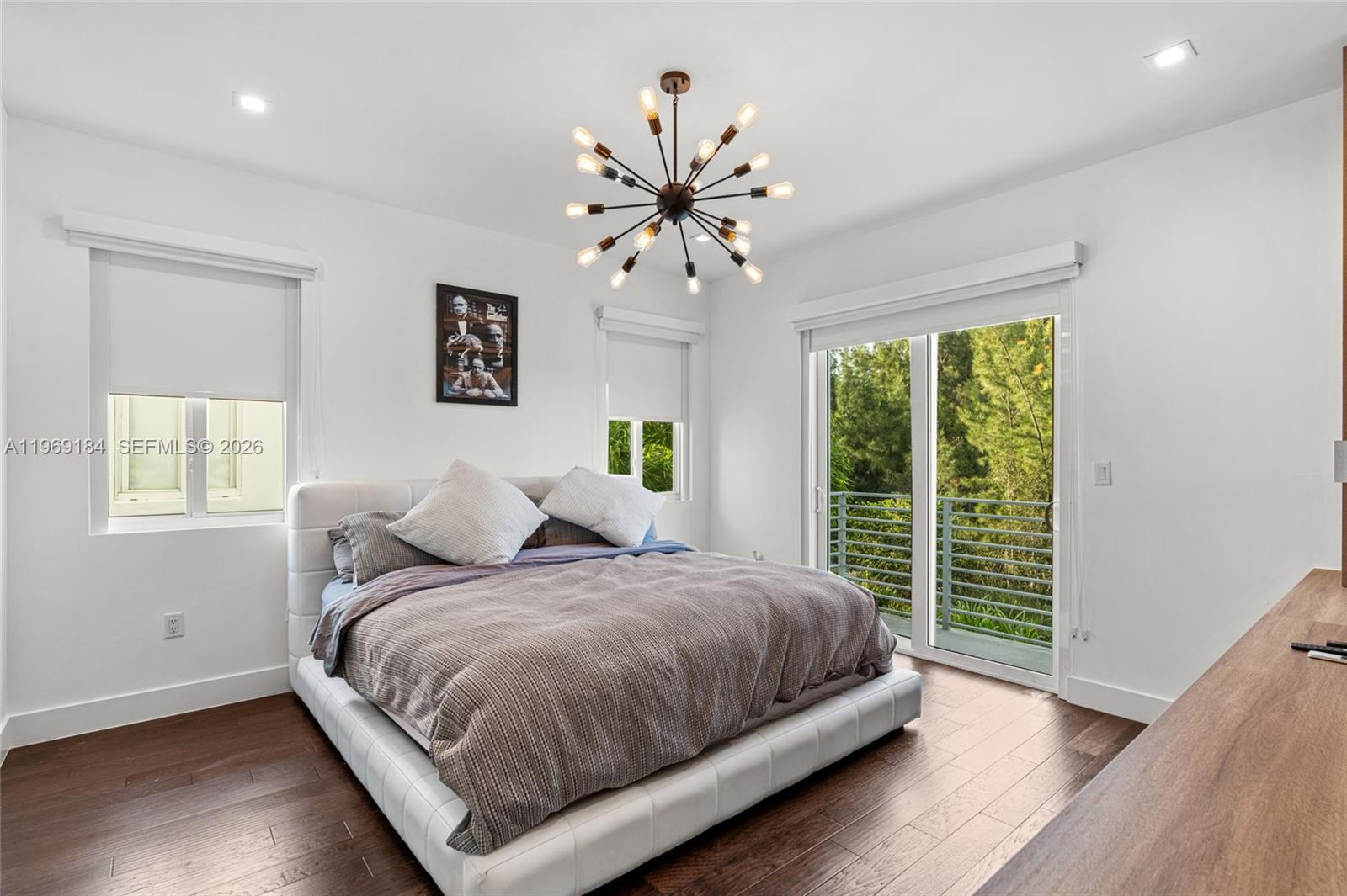 DORAL PALMS SOUTH - Residential Lease