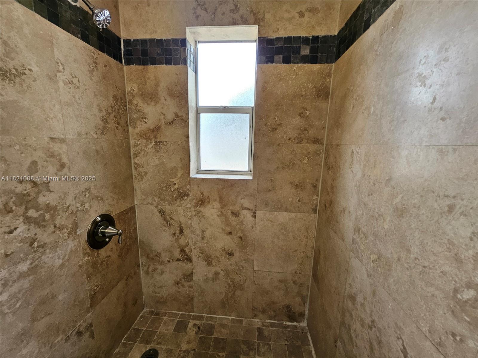 TOWN OF MODELO (DANIA) B- - Residential Lease