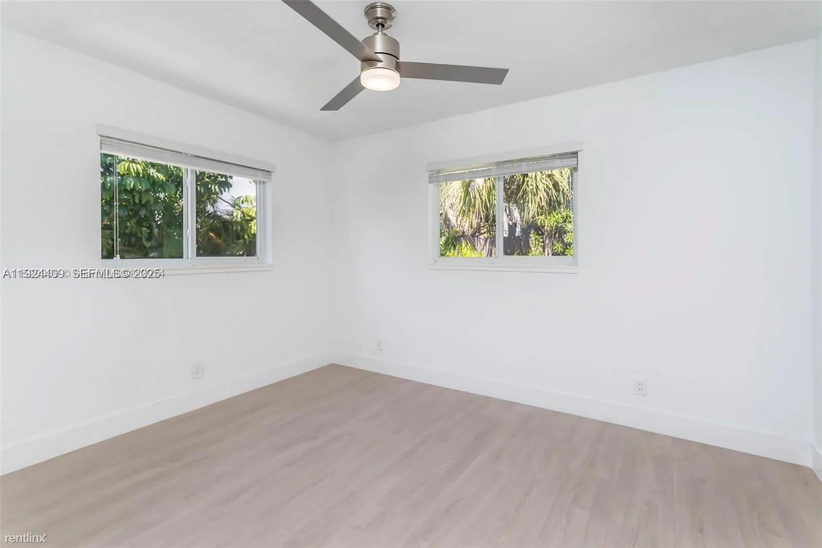 OCEAN BOULEVARD PARK - Residential Lease