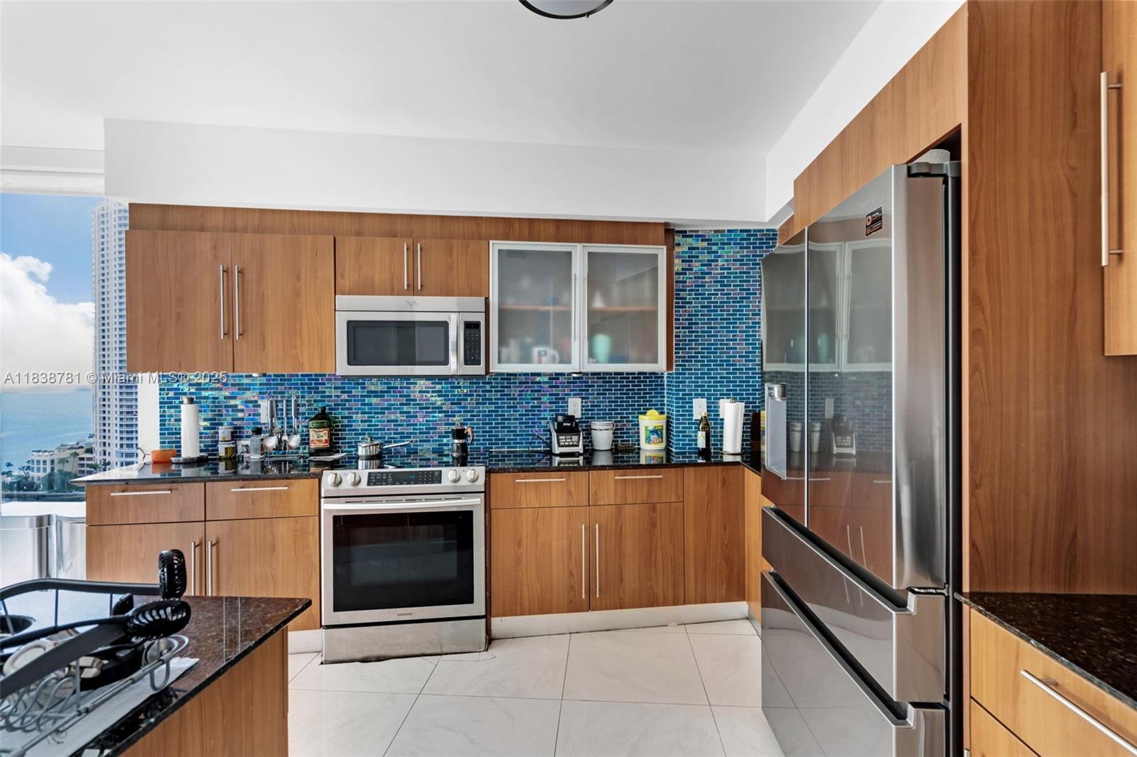 325 S Biscayne Blvd 1823