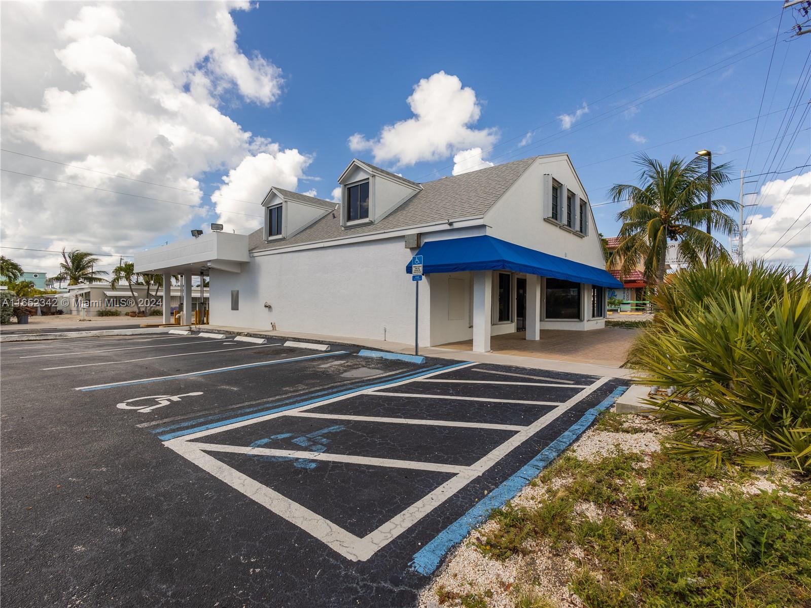 11401 Overseas Hwy