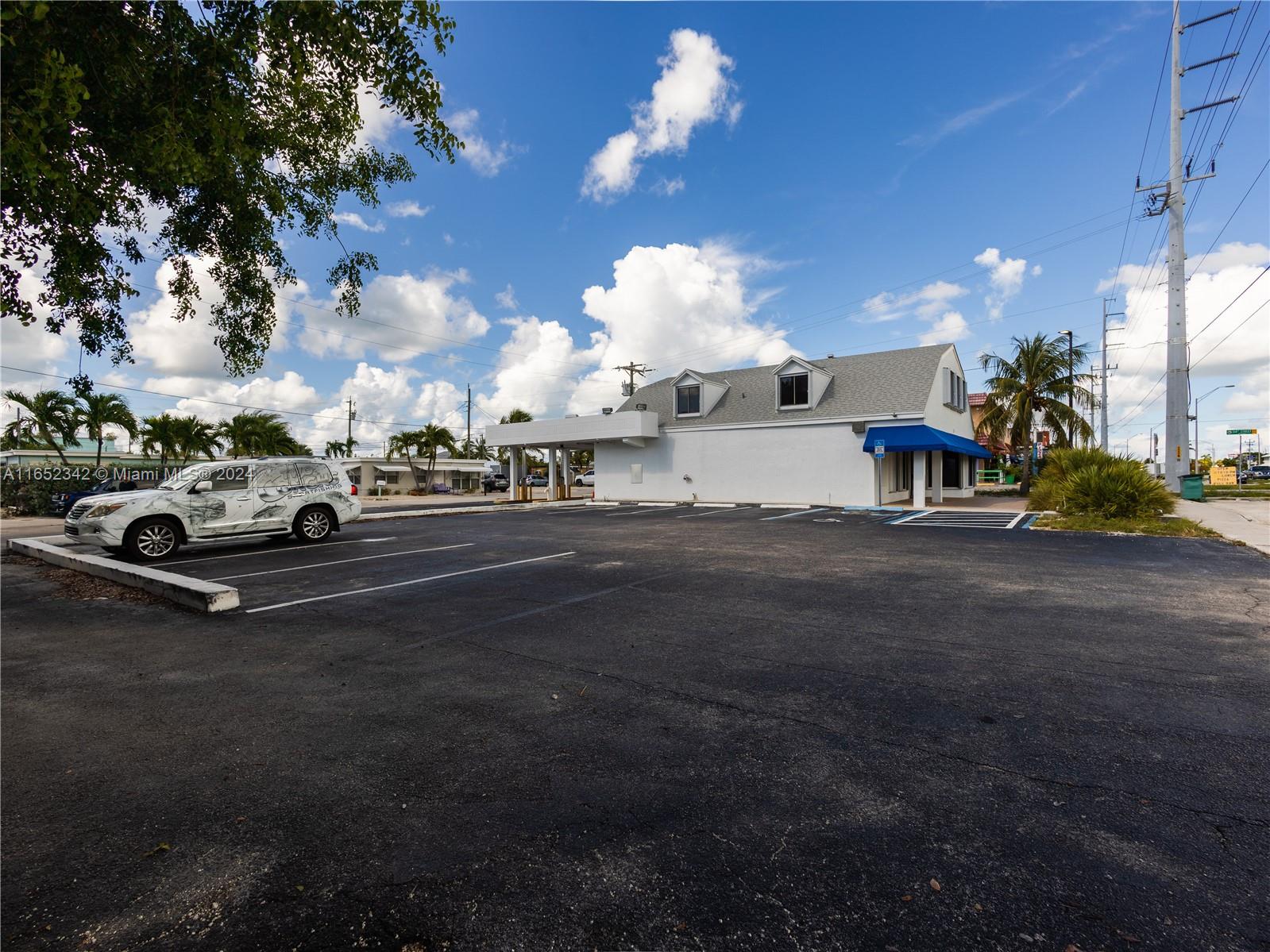 11401 Overseas Hwy