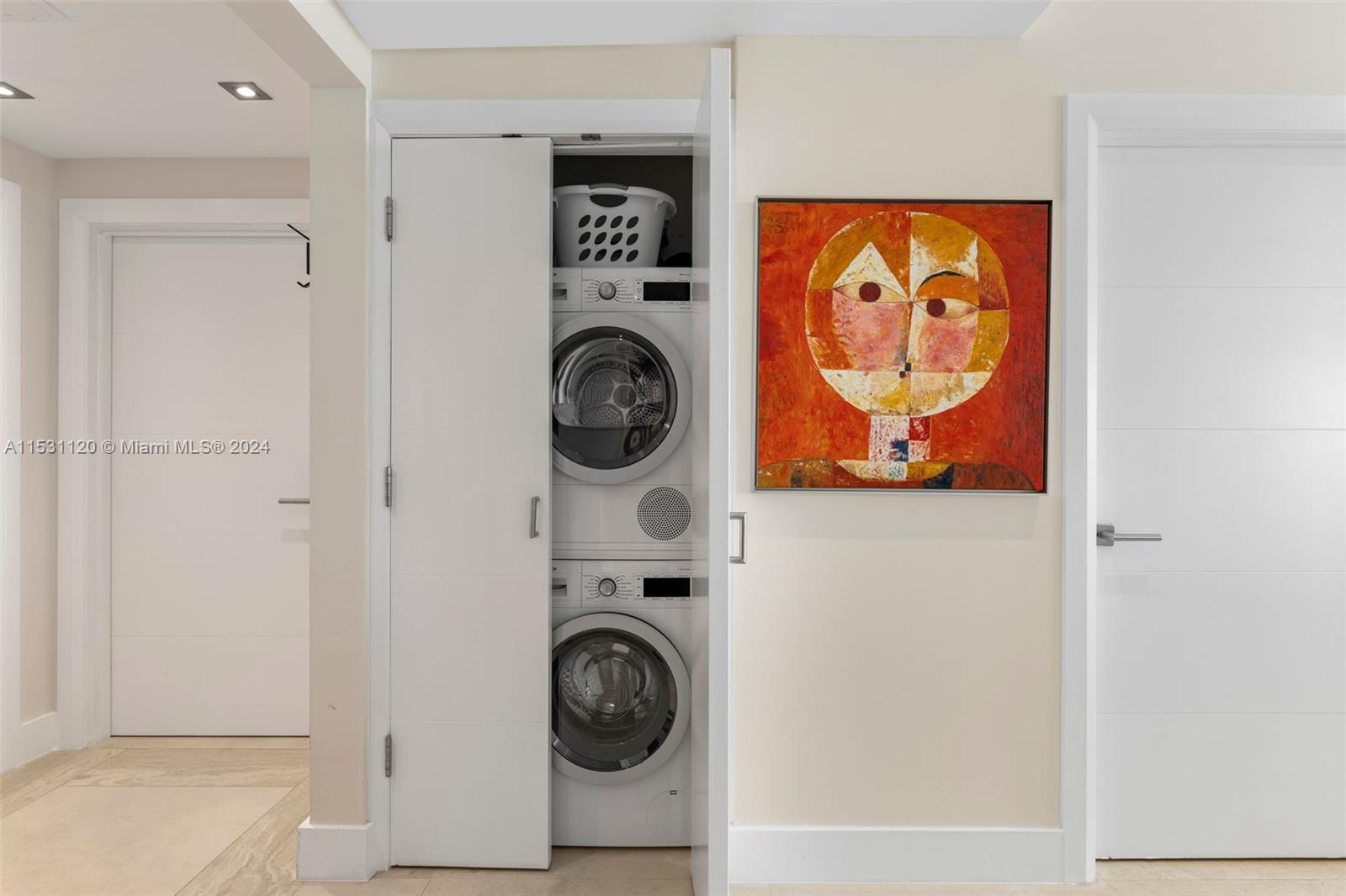 BENTLEY BEACH CONDO - Residential Lease