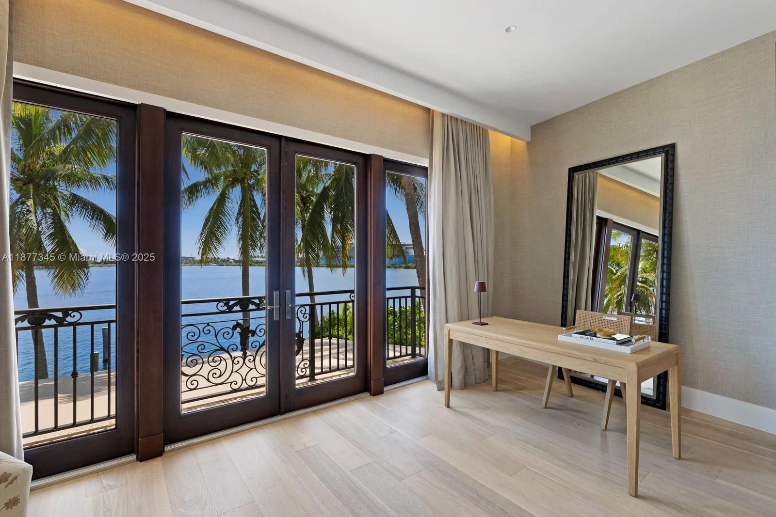 PALM ISLAND - Residential Lease