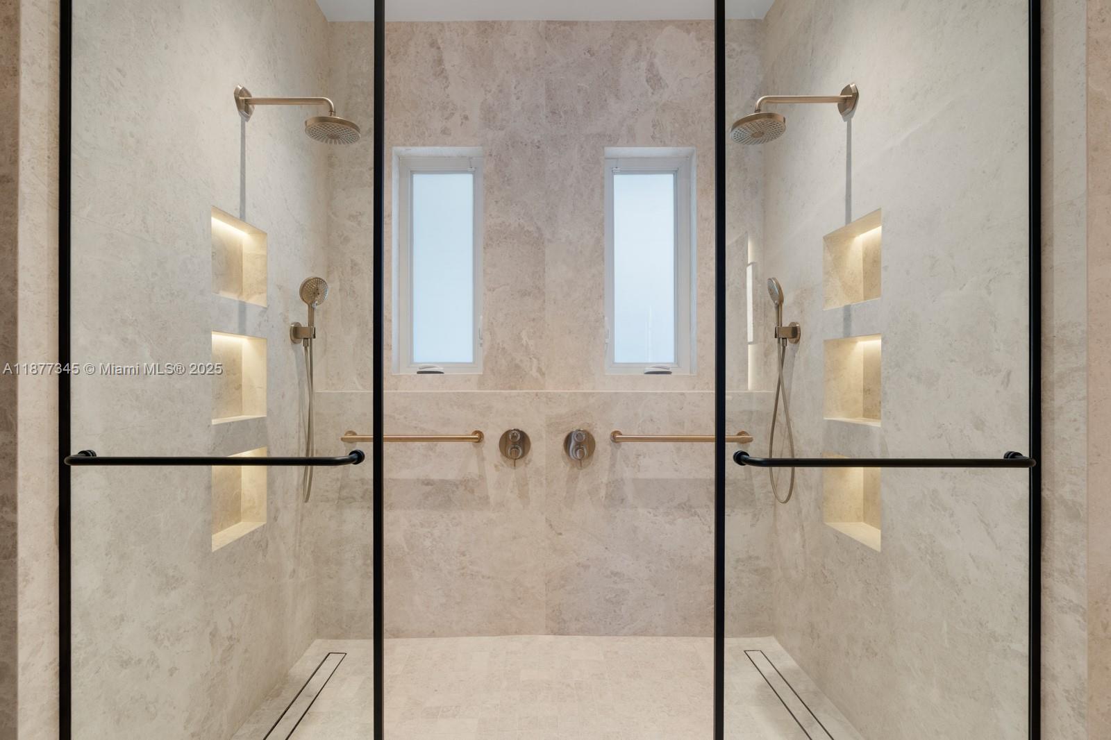 PALM ISLAND - Residential Lease