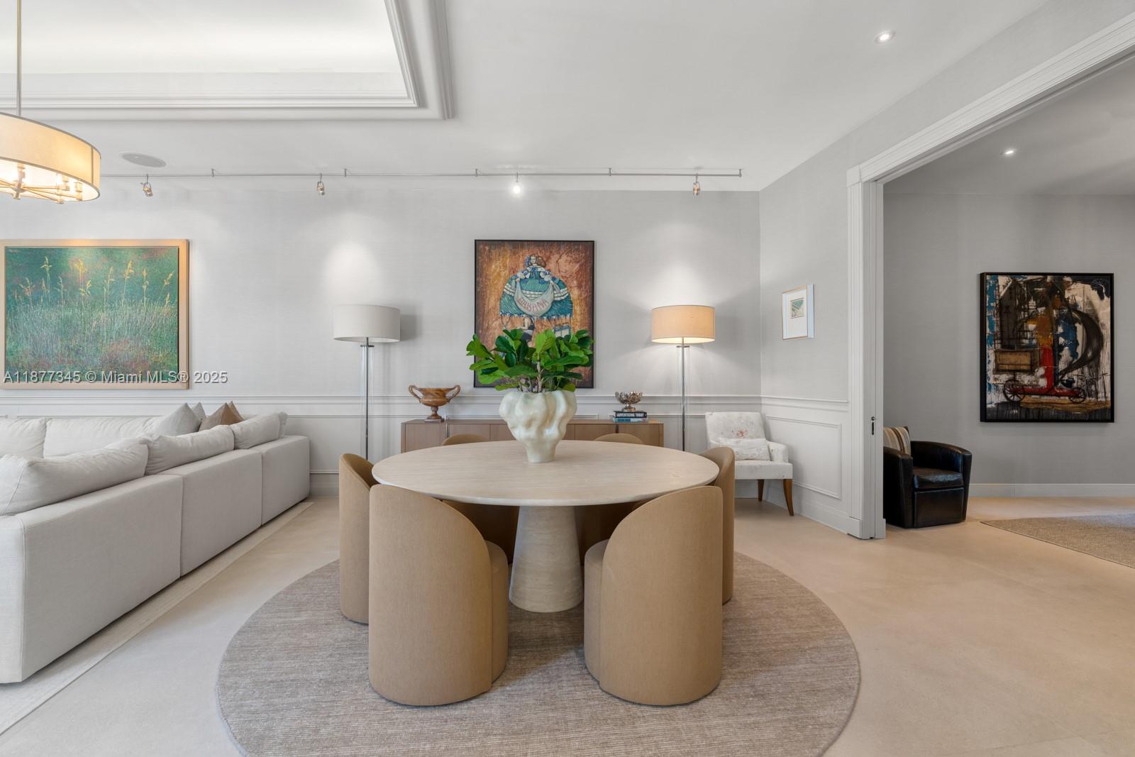 PALM ISLAND - Residential Lease