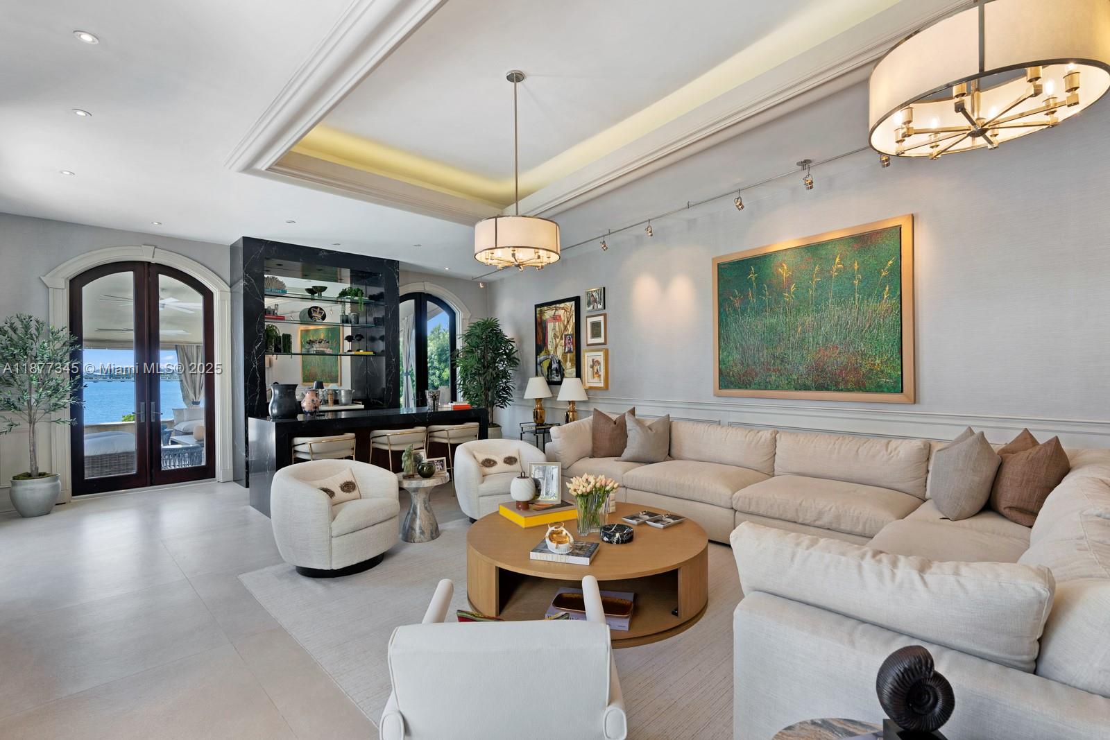 PALM ISLAND - Residential Lease