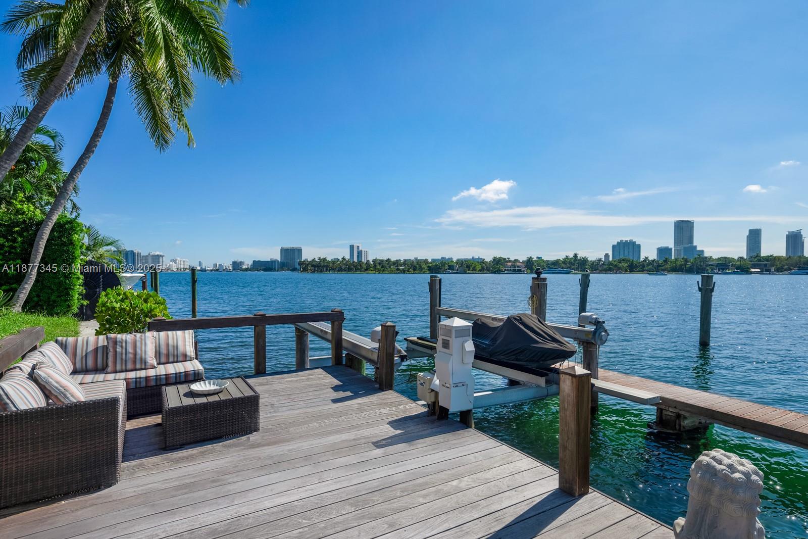 PALM ISLAND - Residential Lease