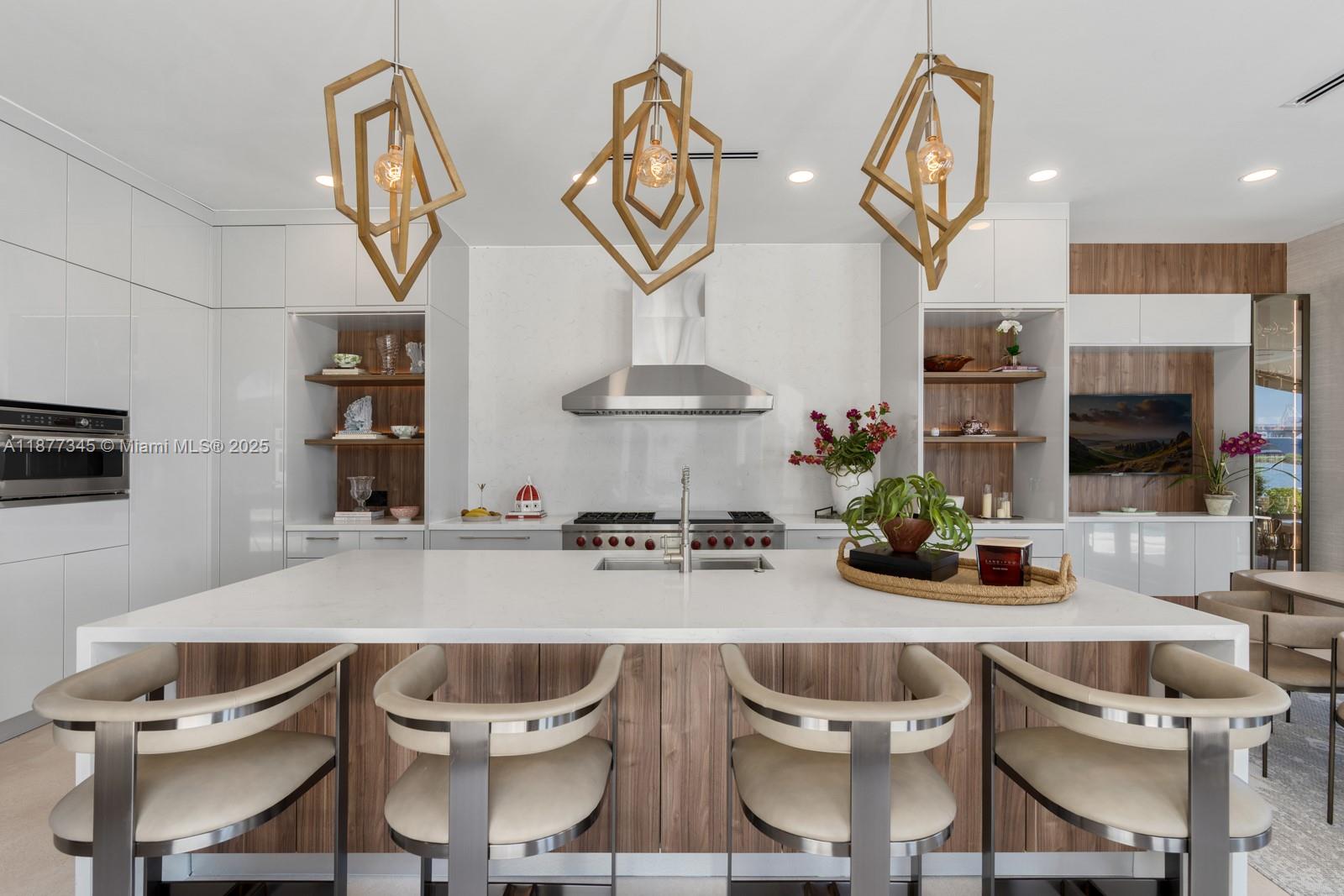 PALM ISLAND - Residential Lease