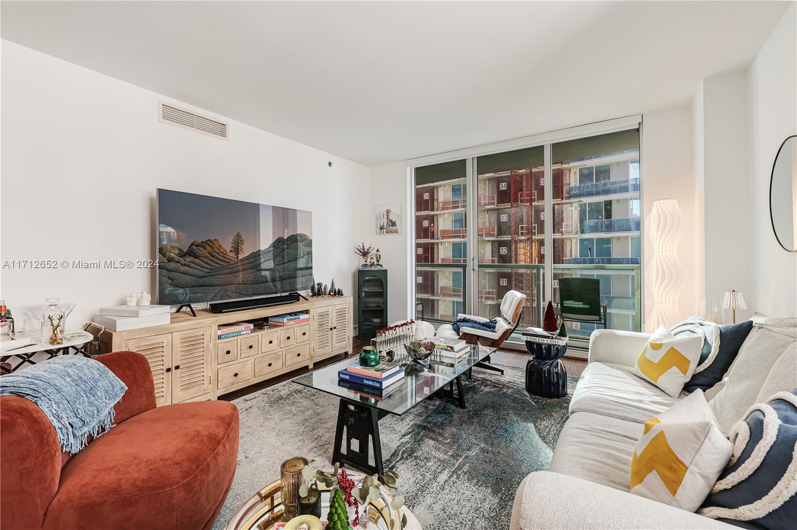 55 SE 6th St 3407