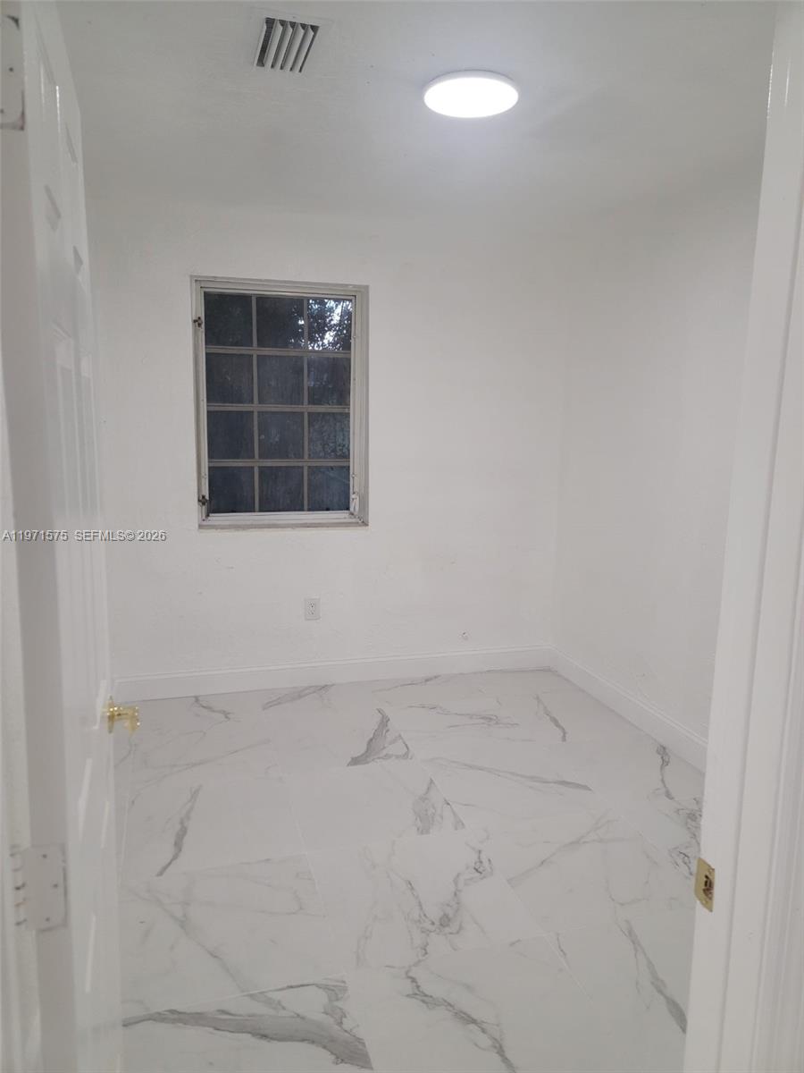 DIXIE HEIGHTS GARDEN - Residential Income