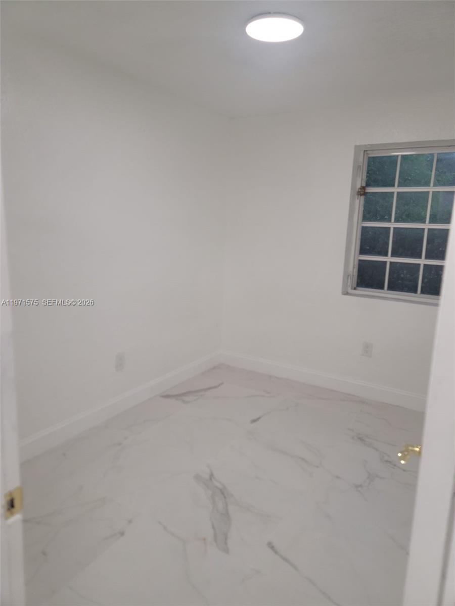 DIXIE HEIGHTS GARDEN - Residential Income