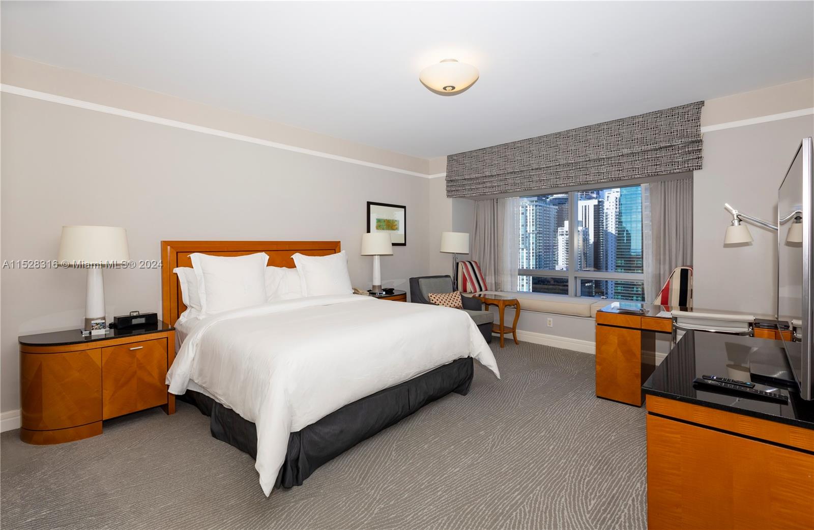 MILLENNIUM TOWER CONDOMIN - Residential Lease