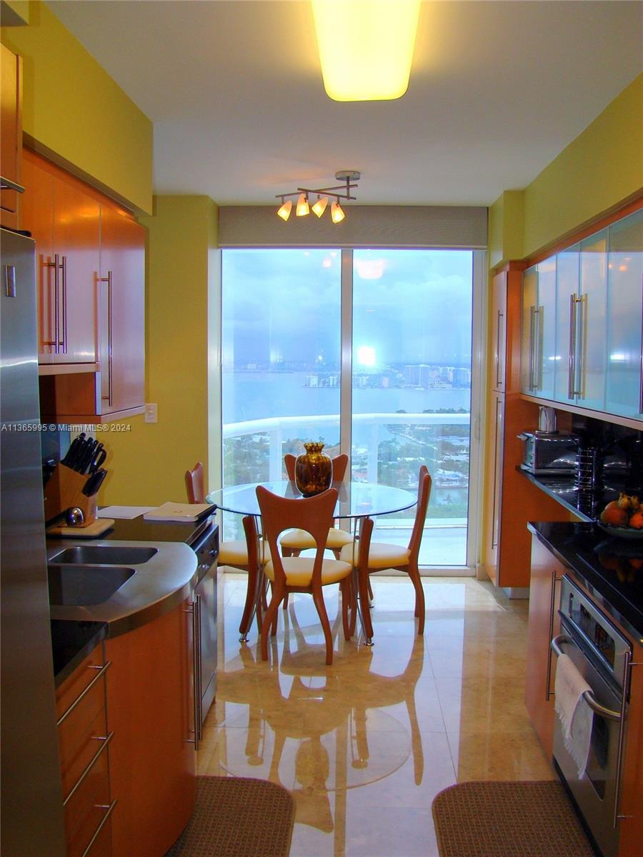 AKOYA CONDO - Residential Lease