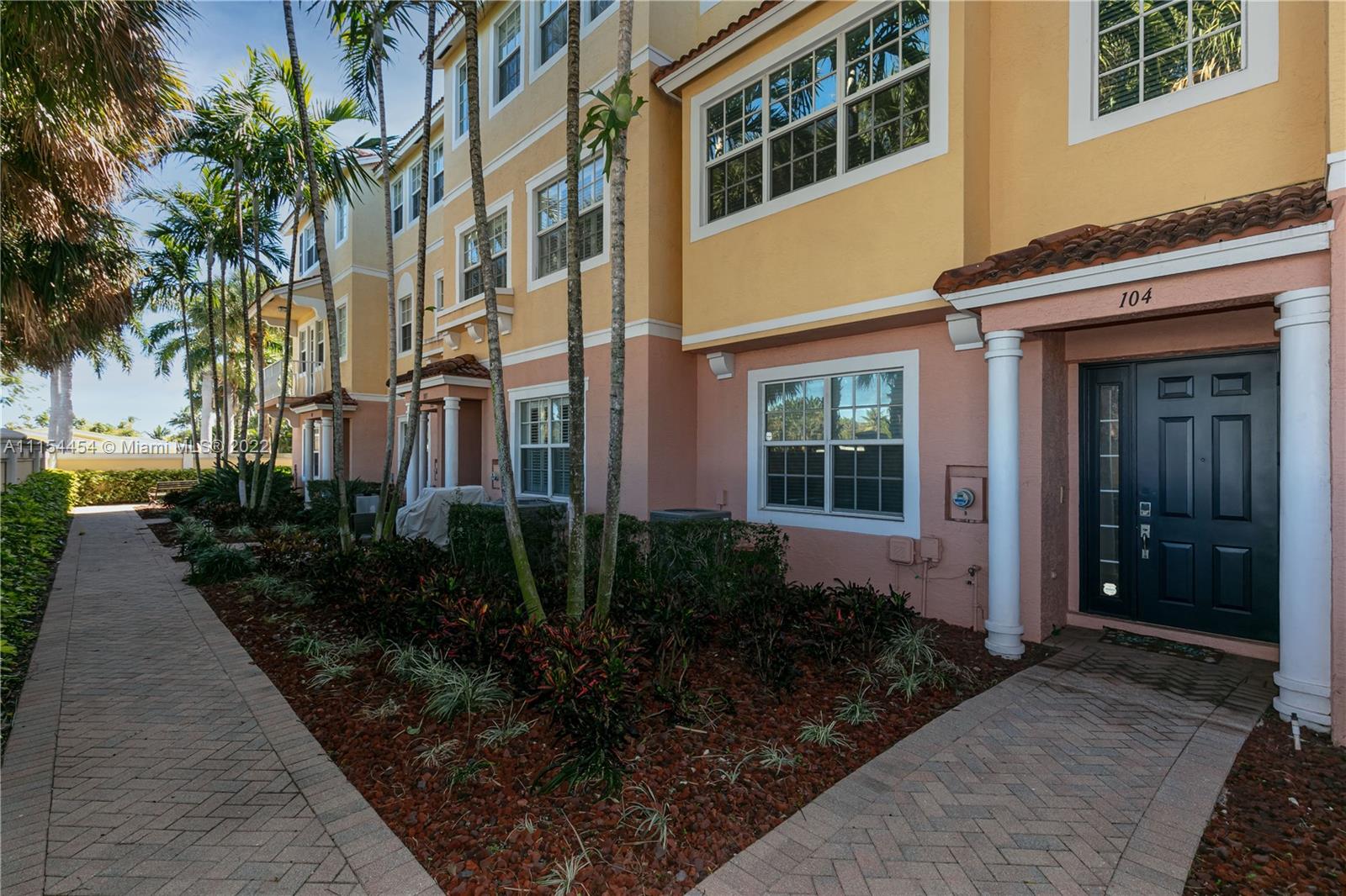 HARBORS - Residential