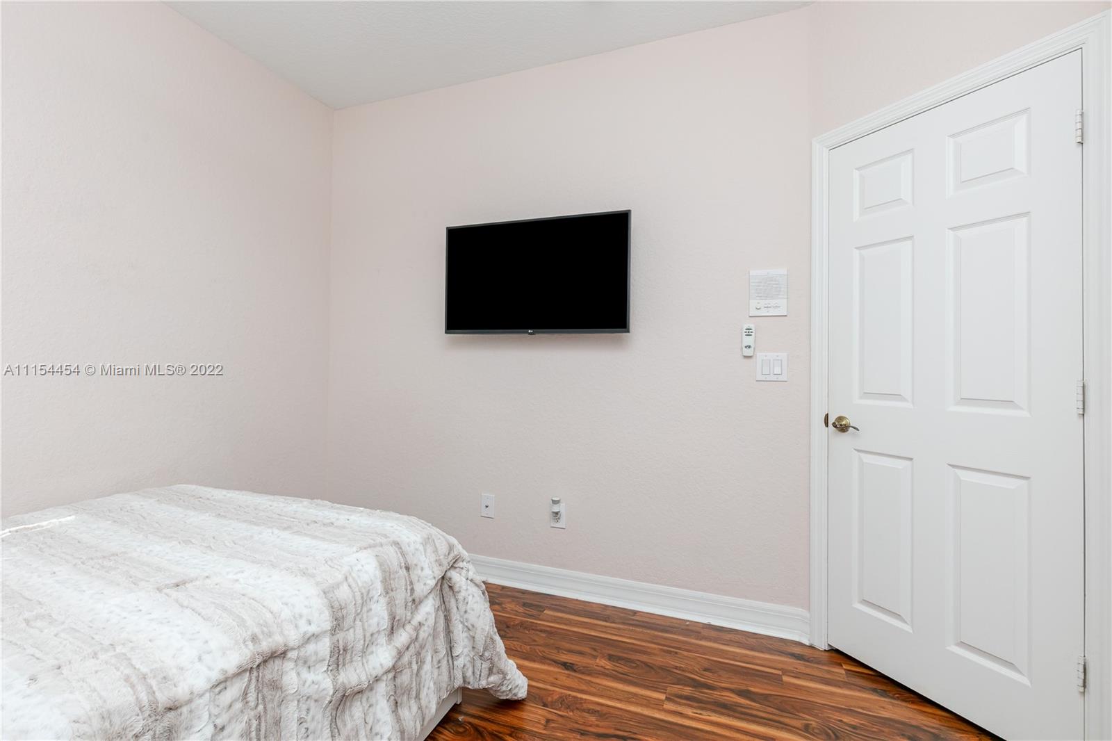 HARBORS - Residential