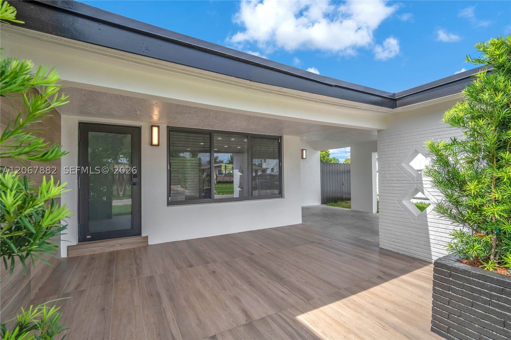 2840 SW 5th St, Fort Lauderdale FL 33312