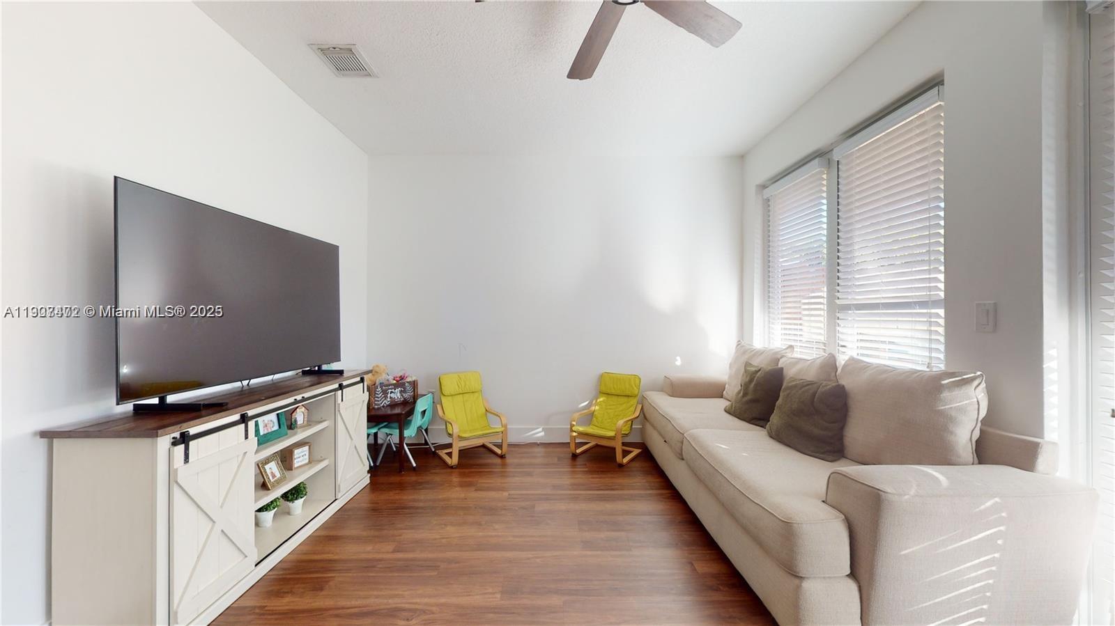 BIRD GARDENS SUB - Residential Lease