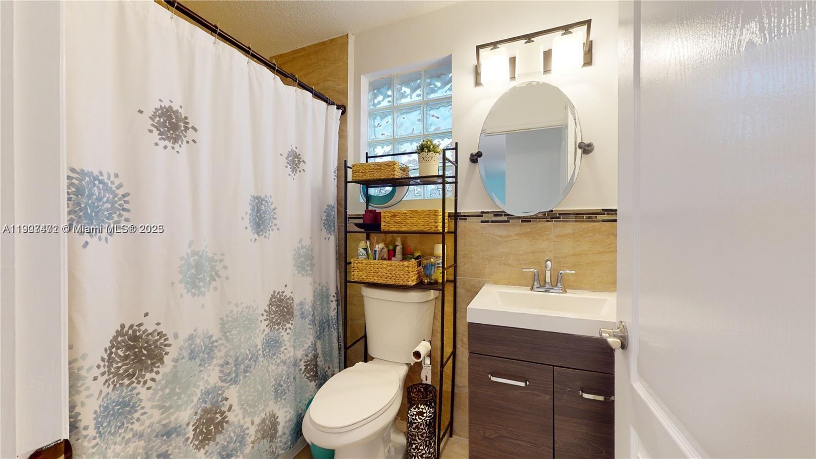 BIRD GARDENS SUB - Residential Lease