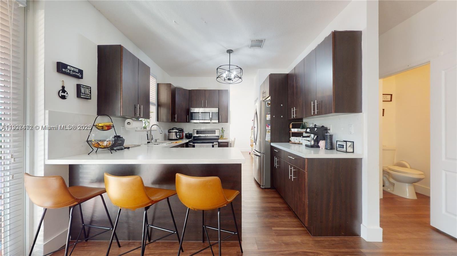 BIRD GARDENS SUB - Residential Lease