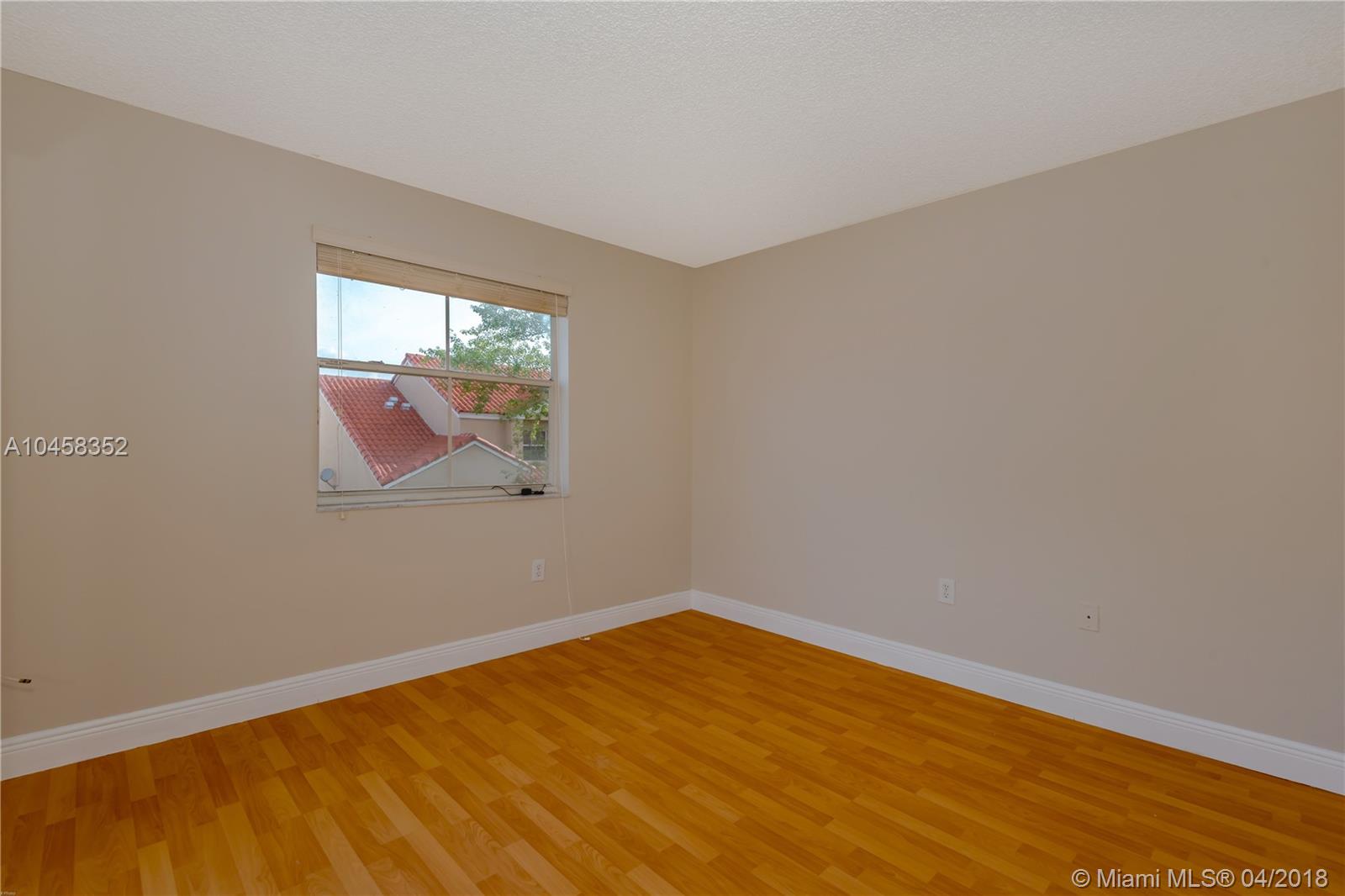 EMERALD POINTE - Residential Lease