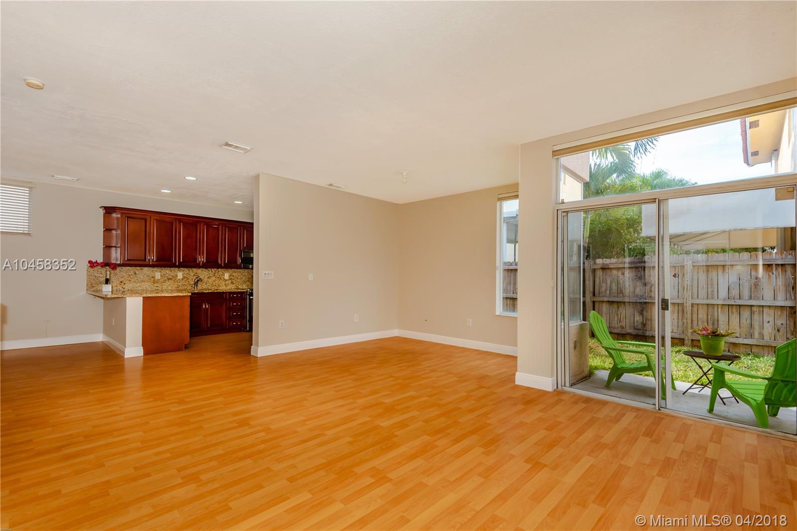 EMERALD POINTE - Residential Lease