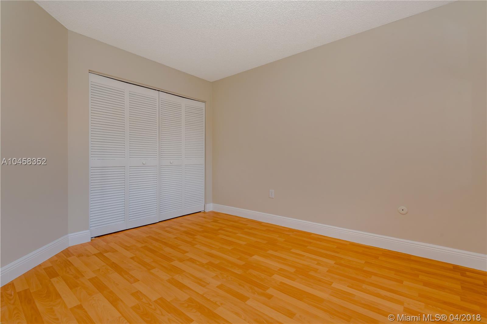 EMERALD POINTE - Residential Lease