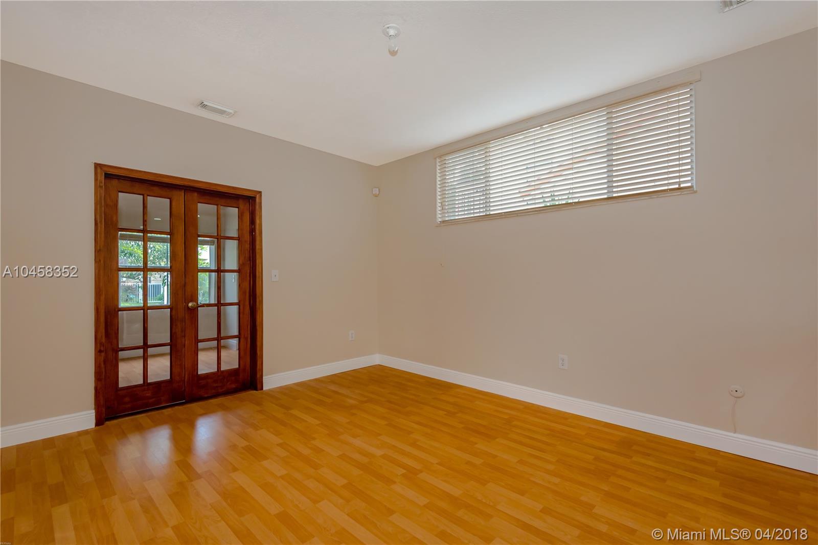 EMERALD POINTE - Residential Lease