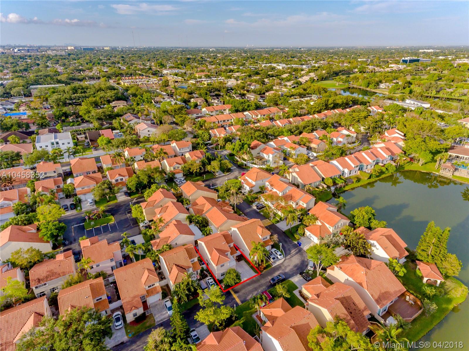 EMERALD POINTE - Residential Lease