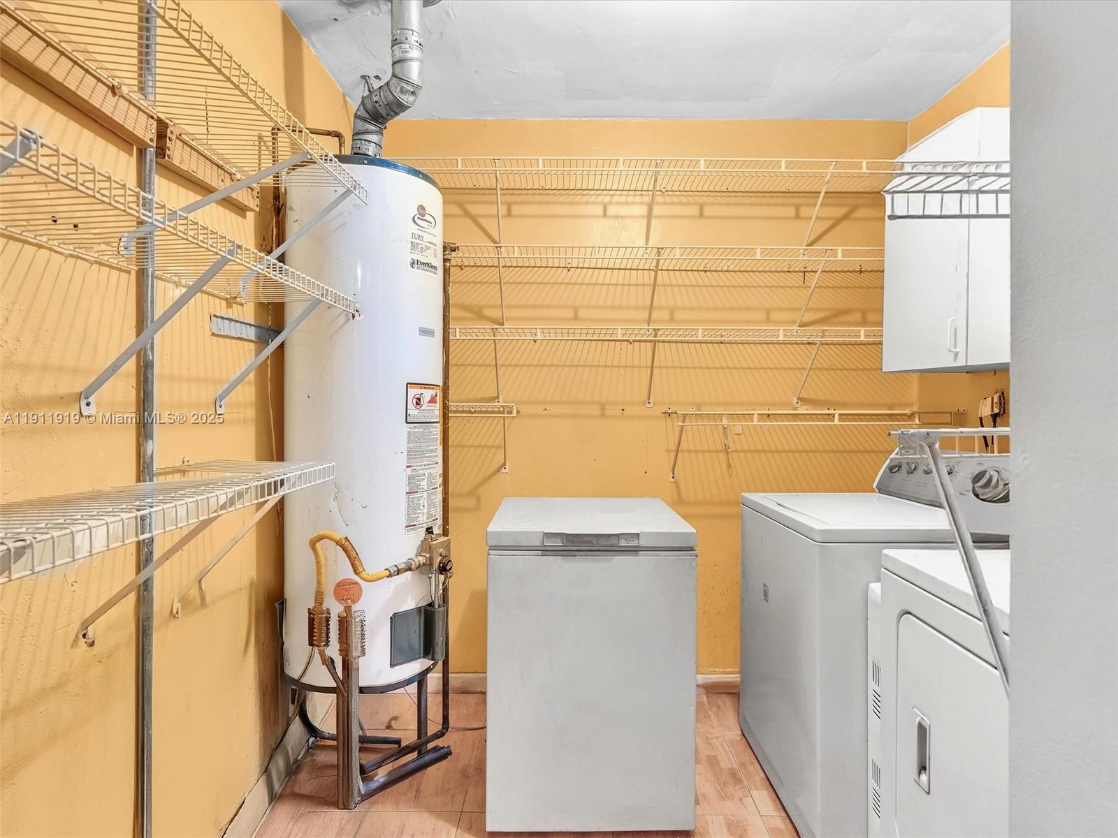 BERKELEY MANOR SEC 1 - Residential