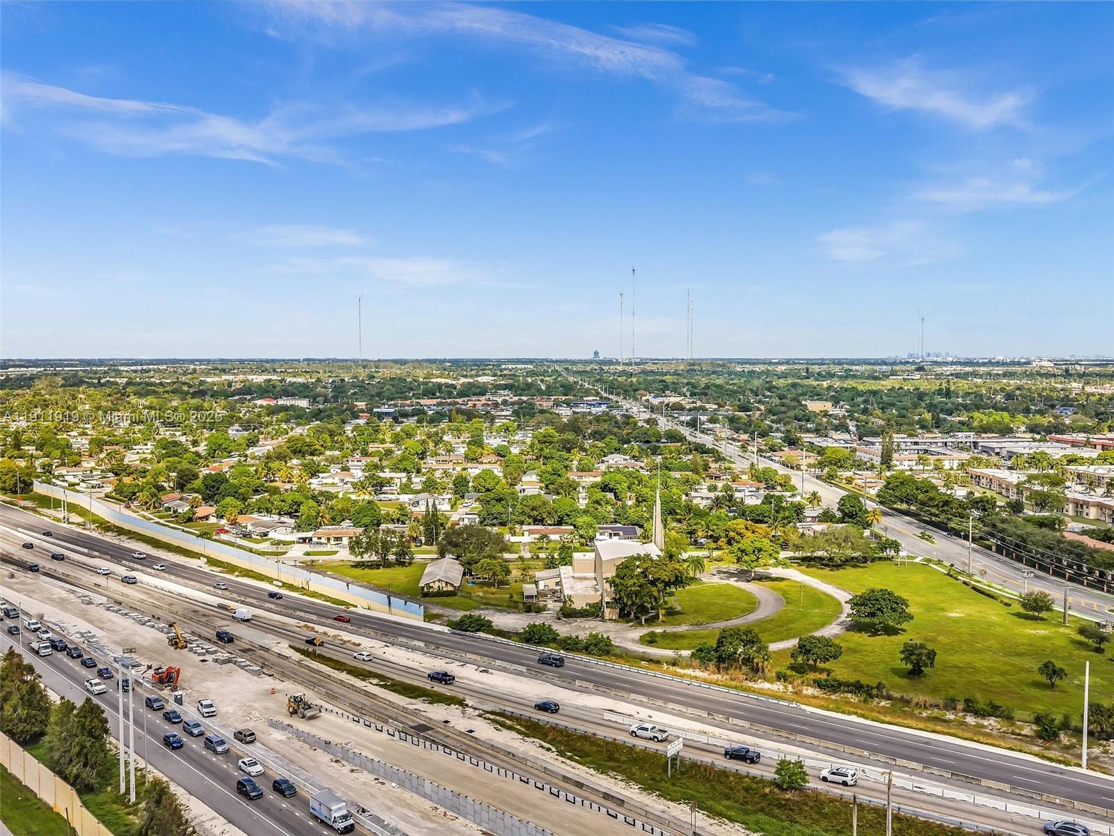 BERKELEY MANOR SEC 1 - Residential
