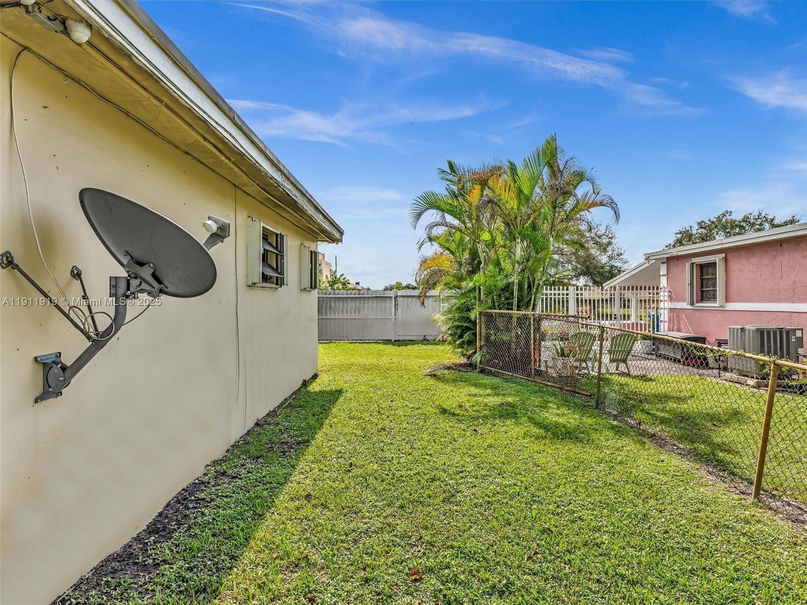 BERKELEY MANOR SEC 1 - Residential