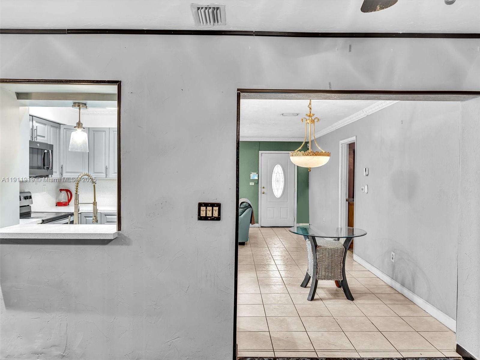 BERKELEY MANOR SEC 1 - Residential