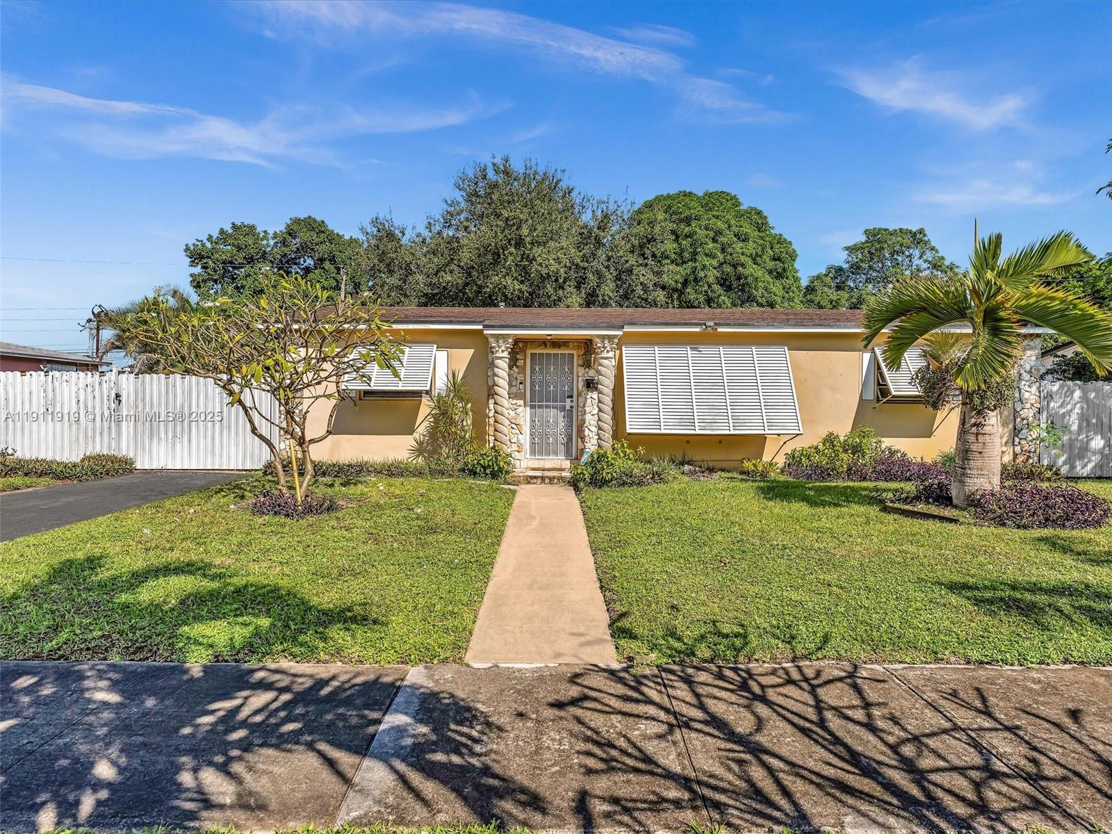 BERKELEY MANOR SEC 1 - Residential