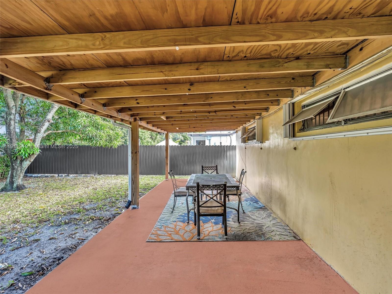 BERKELEY MANOR SEC 1 - Residential