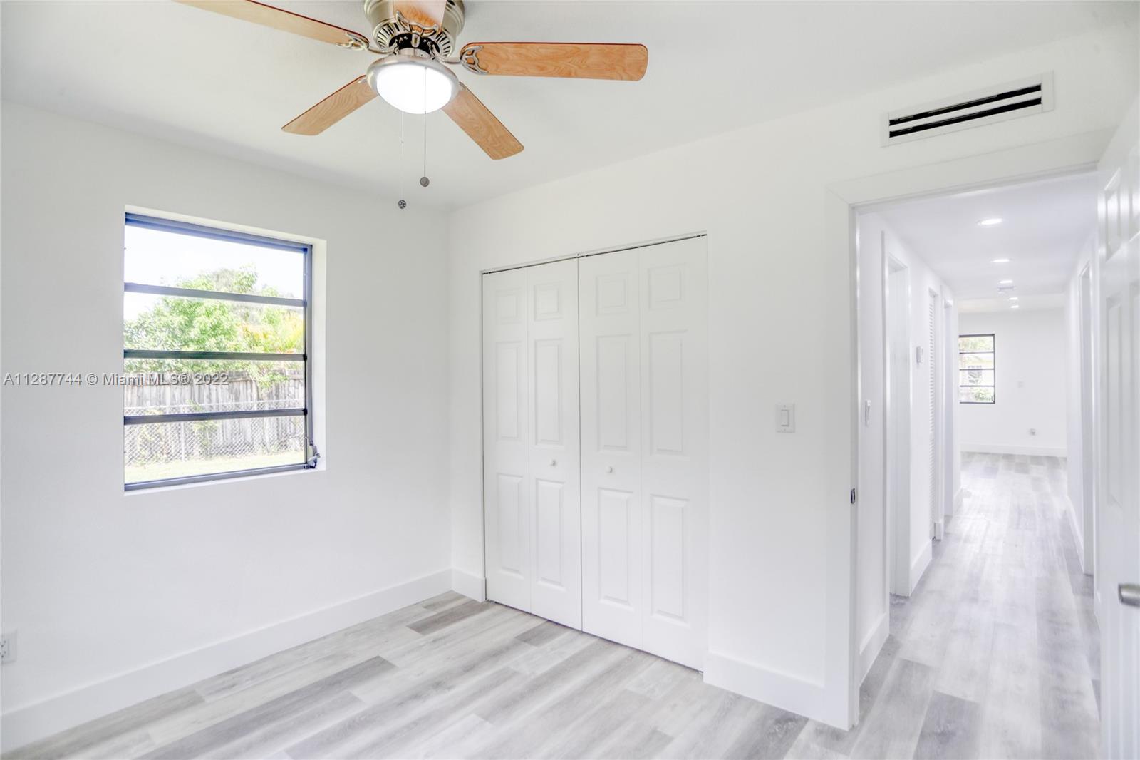 WESTWOOD LAKE 3RD ADDN - Residential