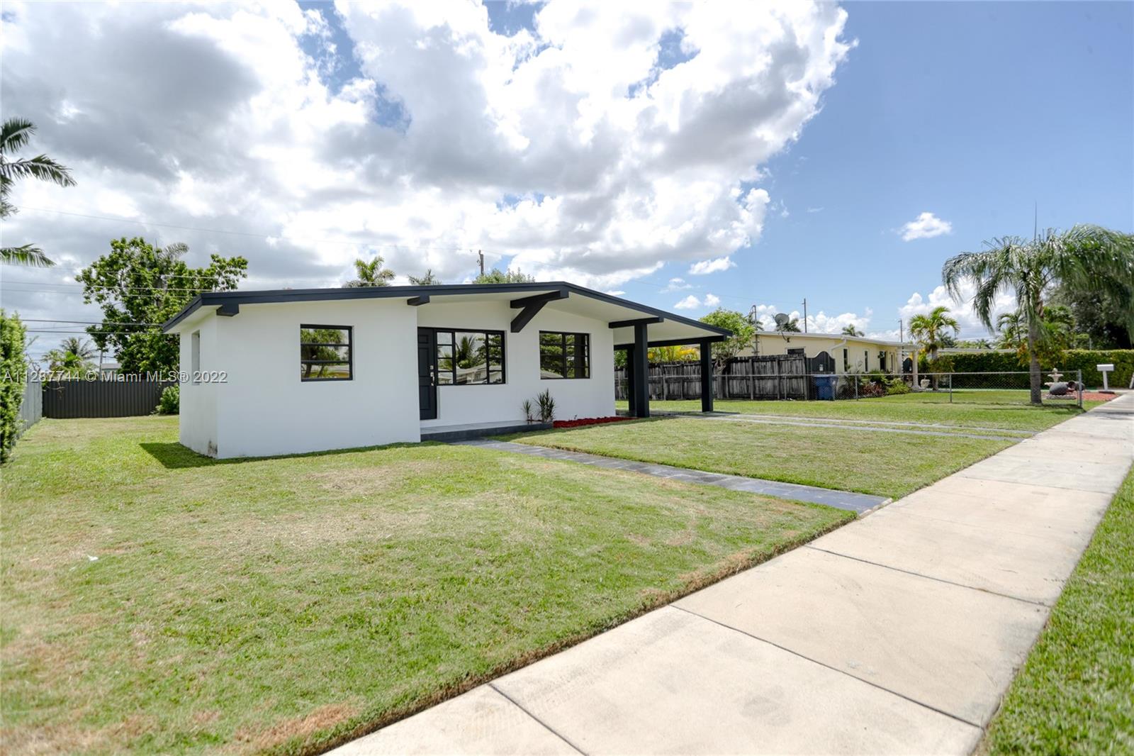 WESTWOOD LAKE 3RD ADDN - Residential