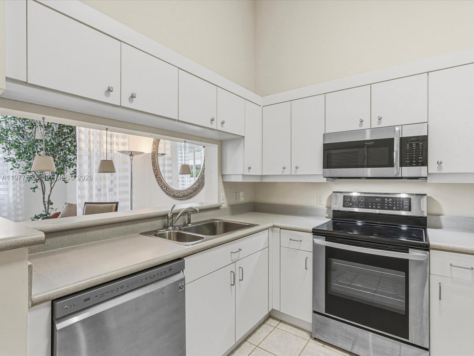 COURVOISIER COURTS CONDO - Residential
