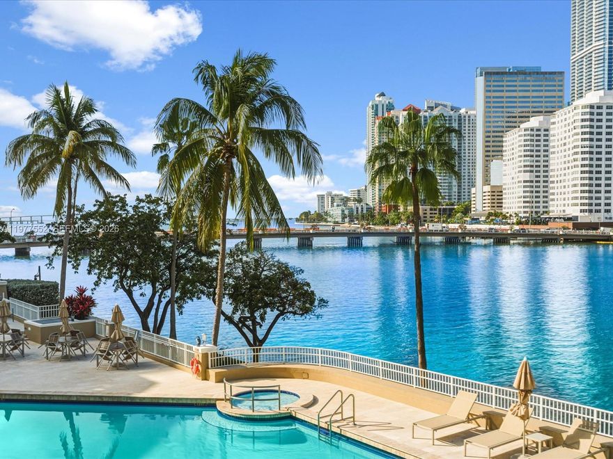 Stunning water, bay, and pool views. One-of-a-kind open layout with 15+ ft high ceilings throughout. Balcony terrace opens from the living room and bedroom to pool and water views. Needs updating. New appliances and a walk-in closet. Unit located on the private lobby level with easy access to the gym and outdoor veranda area.

Enjoy resort-style amenities with a stunning bayfront pool and a state-of-the-art fitness center, located on the private island of Brickell Key with restaurants and the famous Mandarin Hotel.