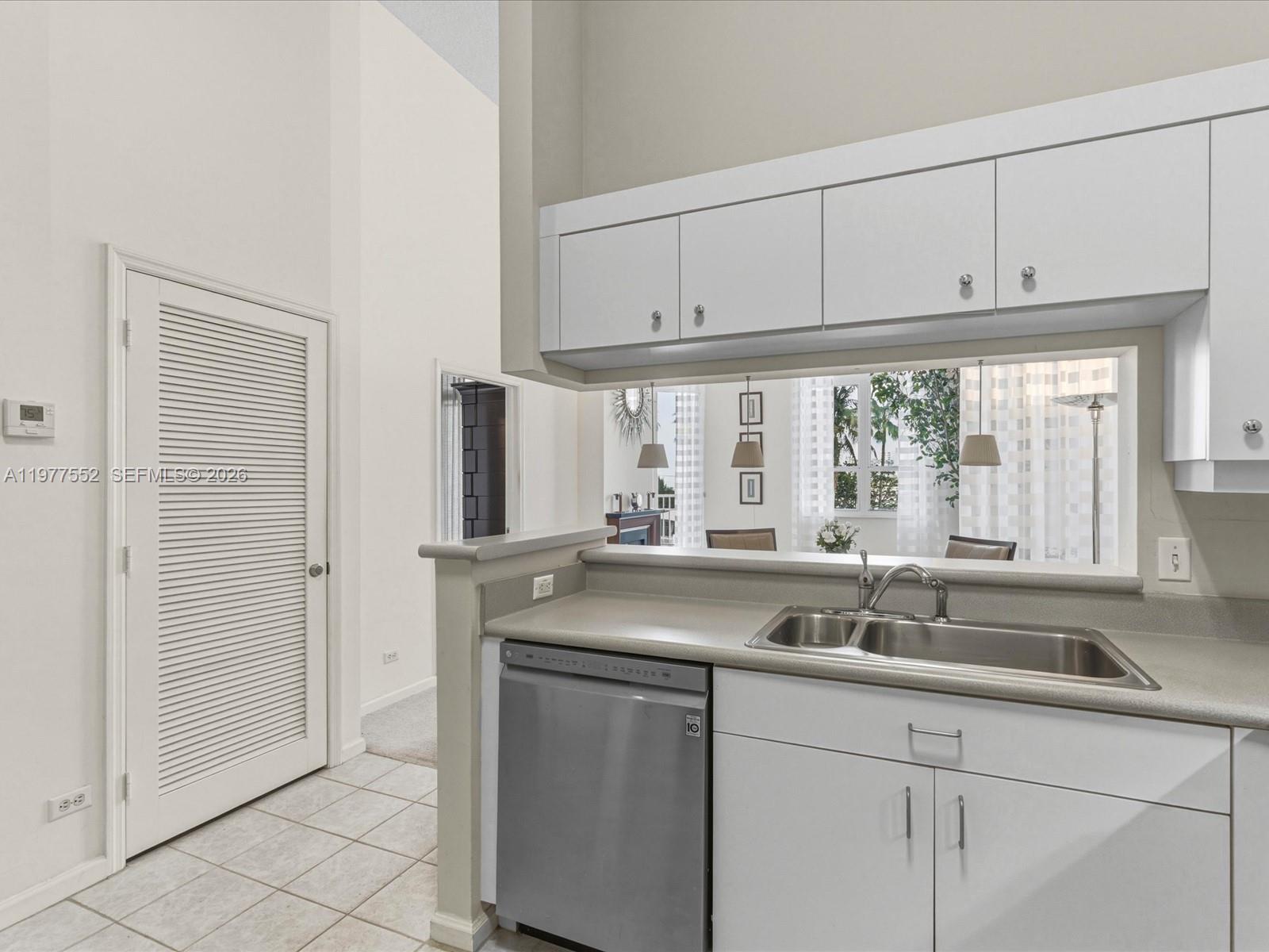 COURVOISIER COURTS CONDO - Residential