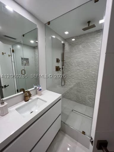 10185 Collins Ave 616