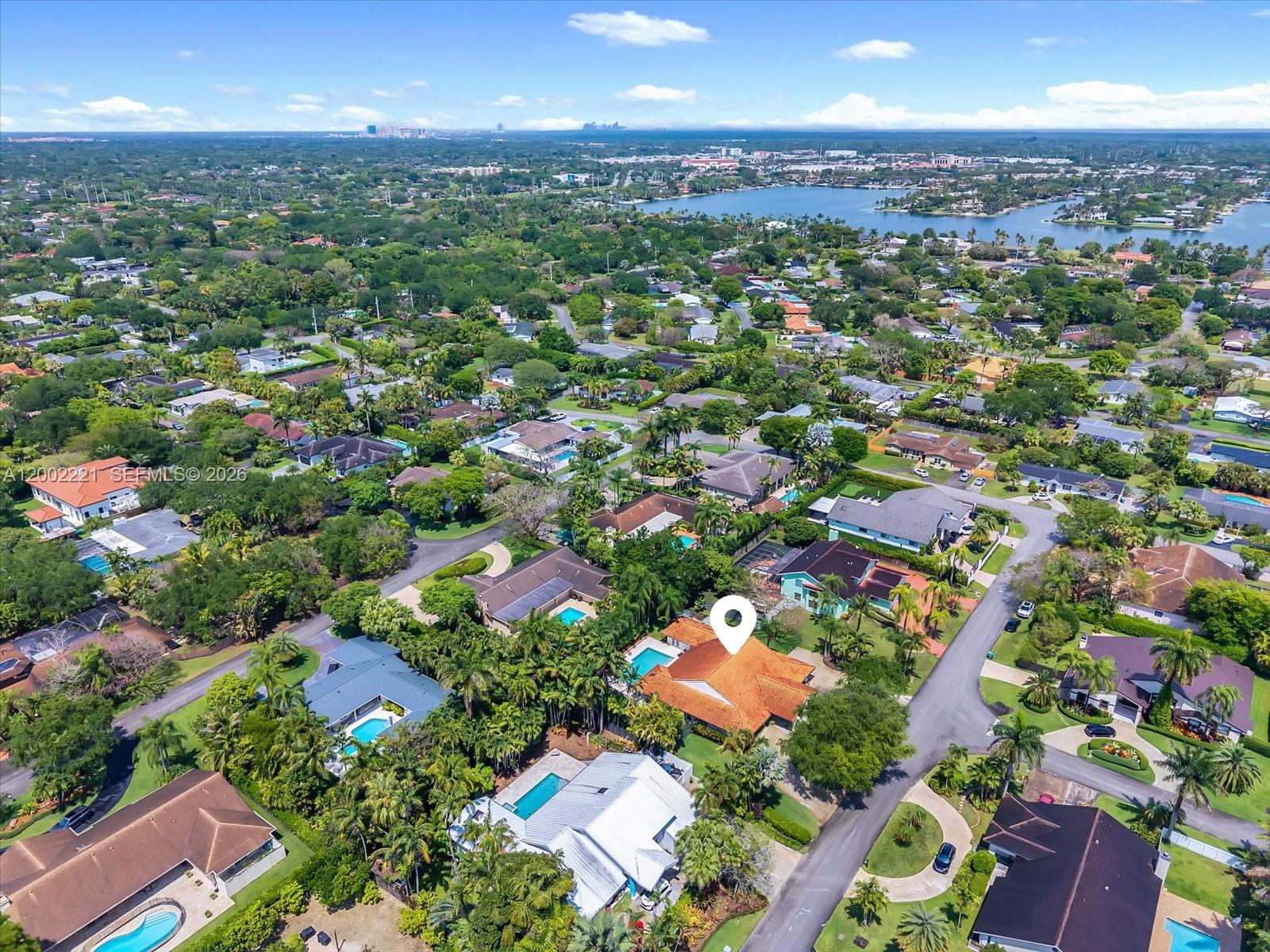 MAYLEN HEIGHTS - Residential