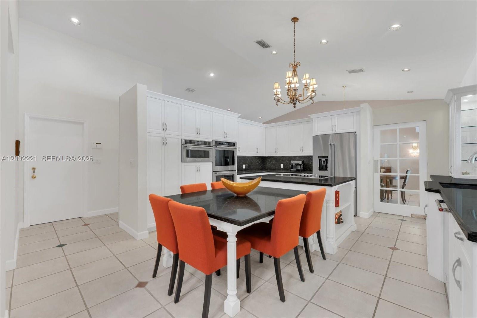 MAYLEN HEIGHTS - Residential