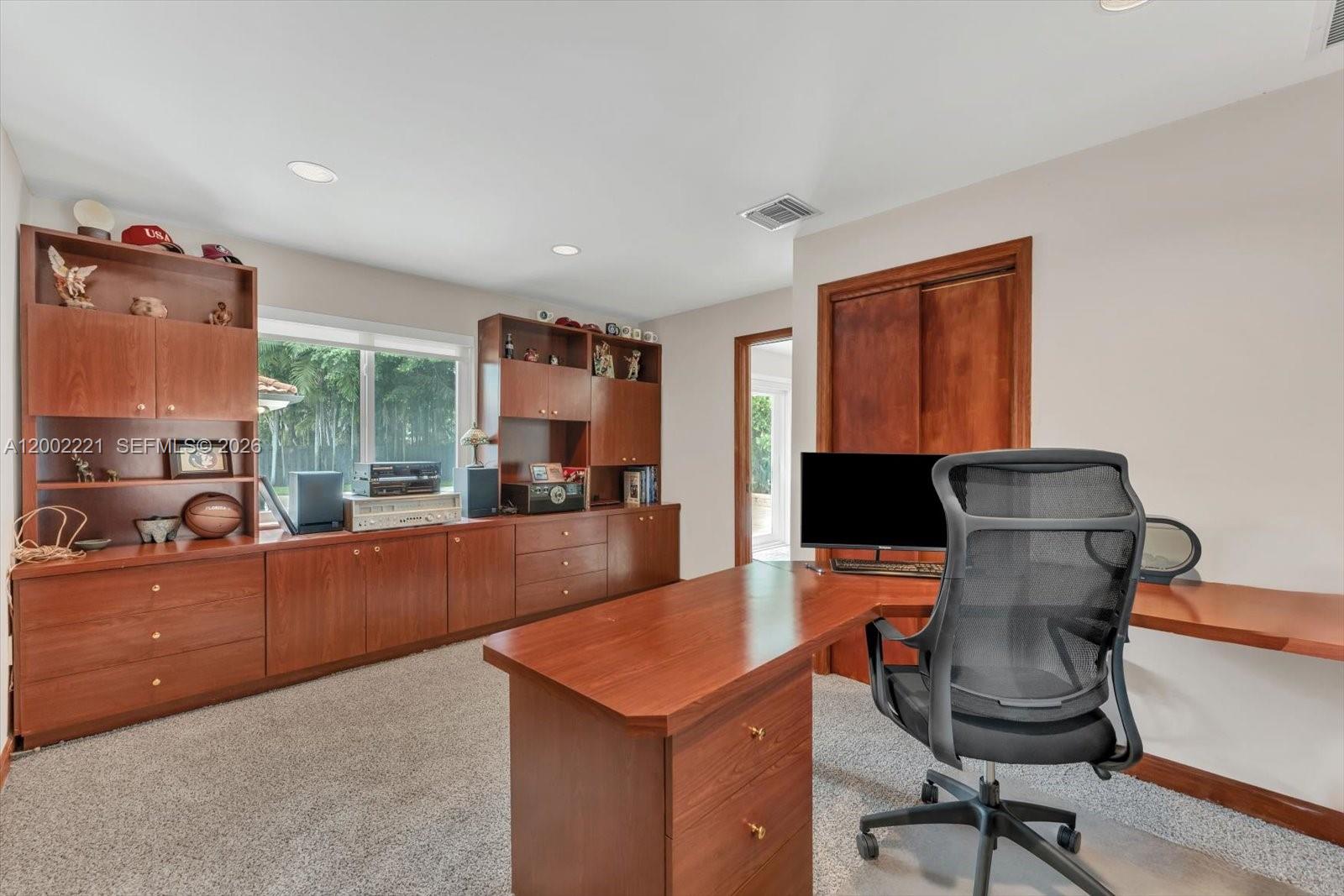 MAYLEN HEIGHTS - Residential