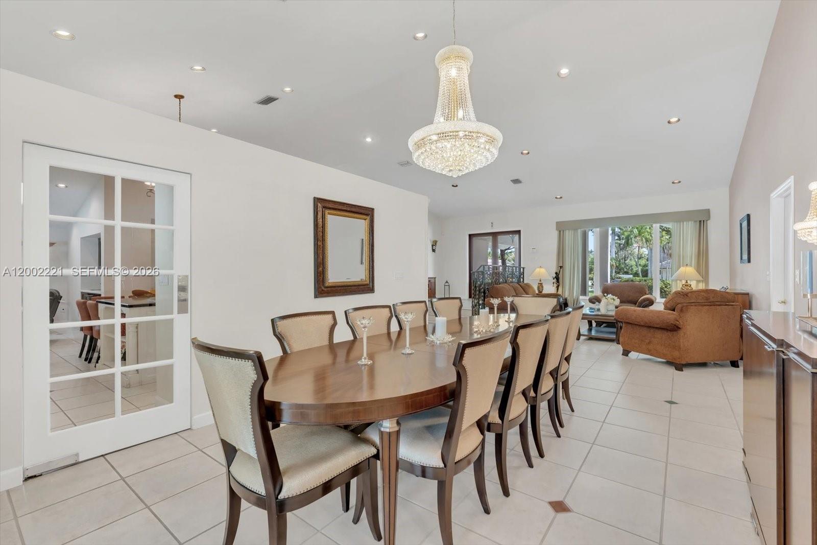 MAYLEN HEIGHTS - Residential