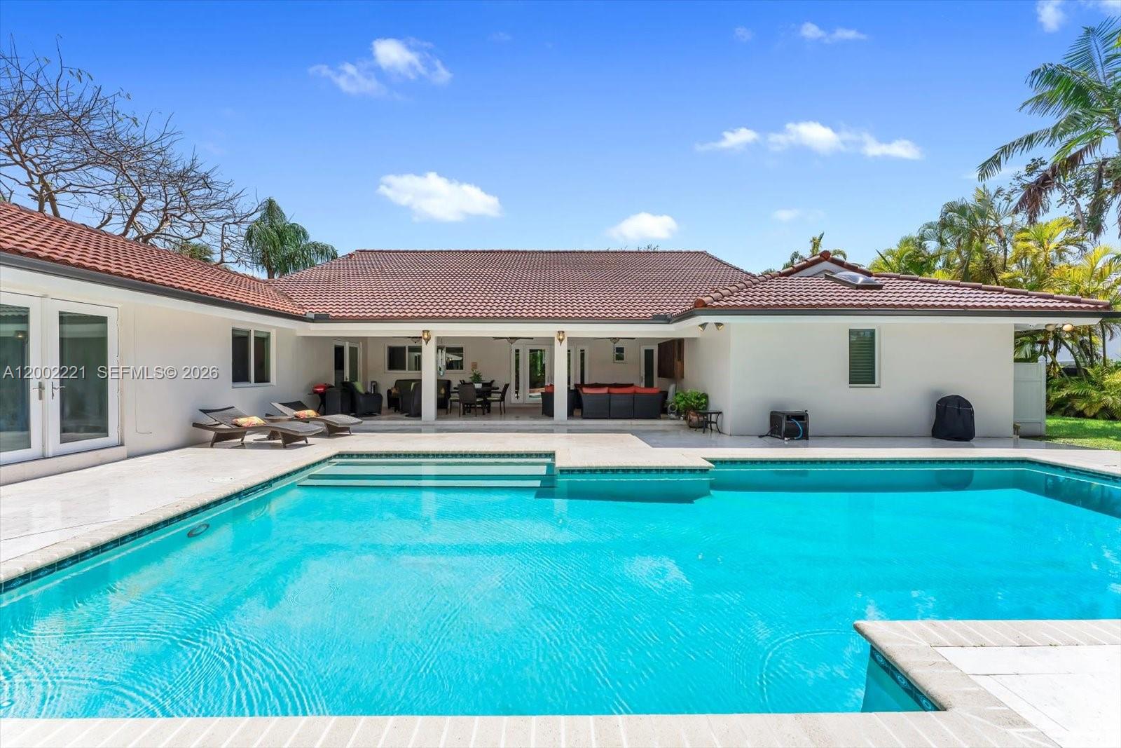 MAYLEN HEIGHTS - Residential