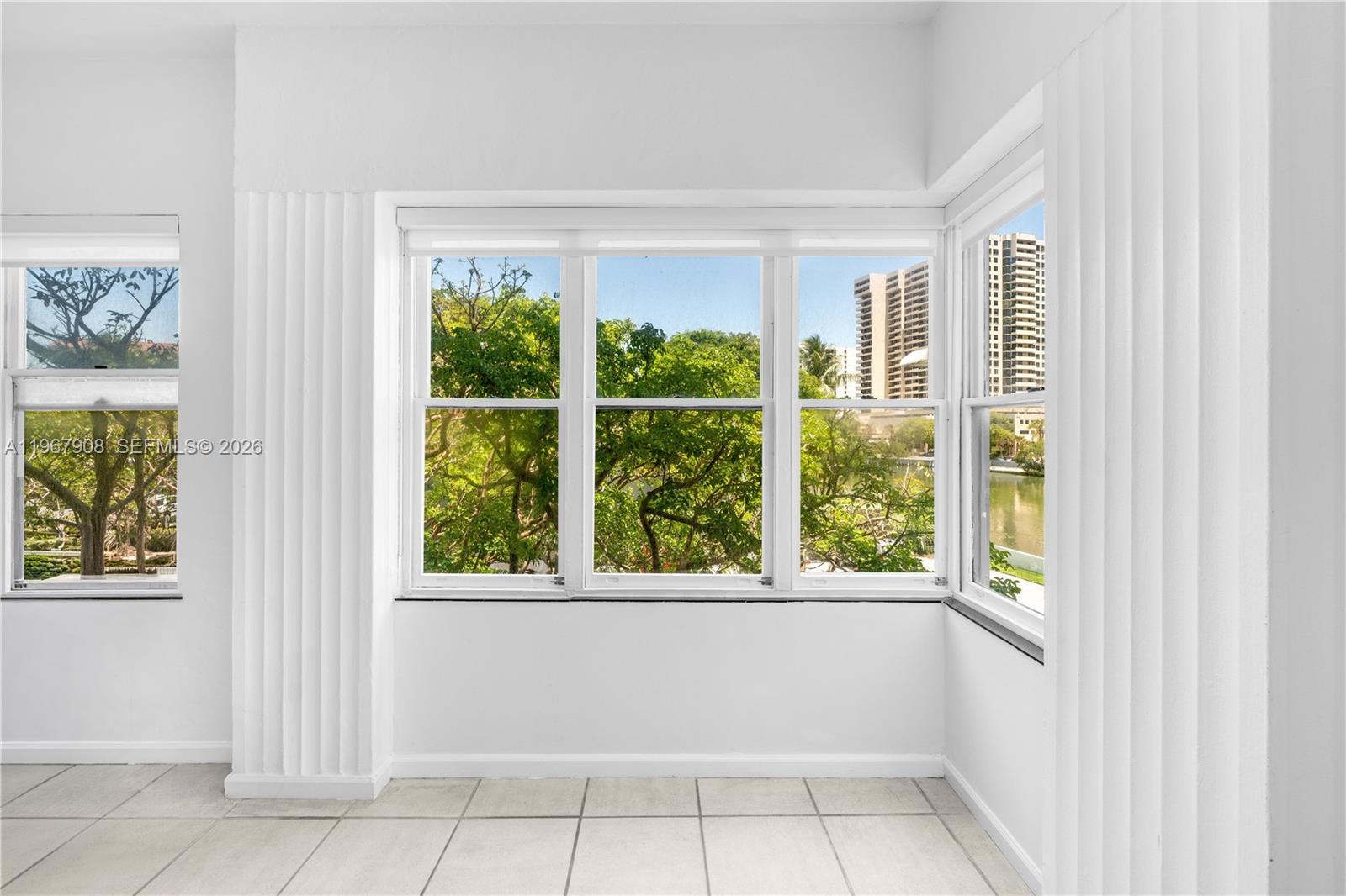 HELEN MAR CONDO - Residential