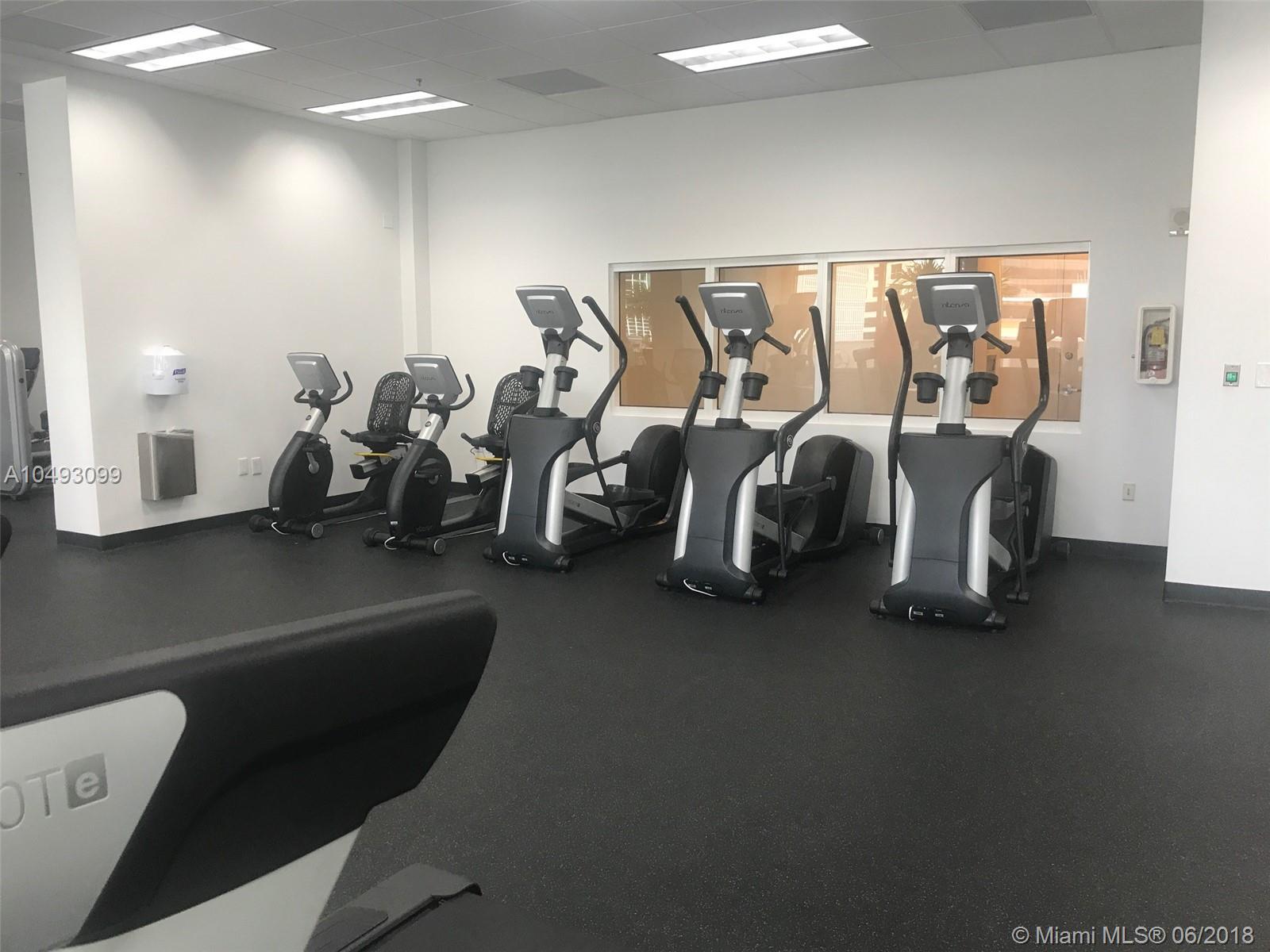 THE CLUB AT BRICKELL BAY - Residential Lease