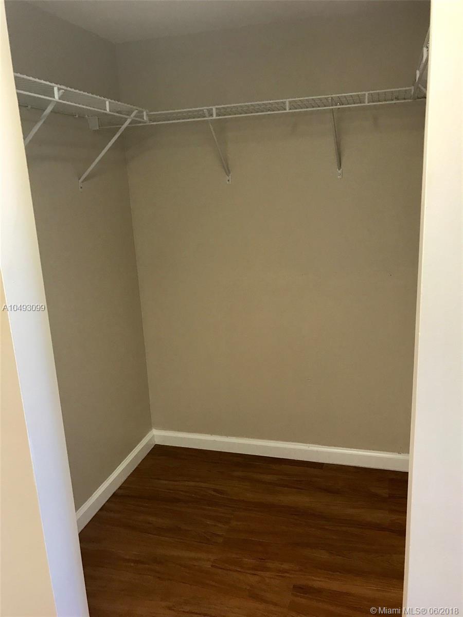 THE CLUB AT BRICKELL BAY - Residential Lease